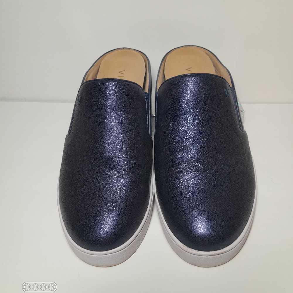 Ladies Vionic Blue metallic mules size 6